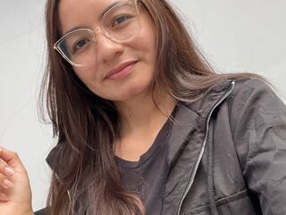 naked cam girl NyssaraLasso