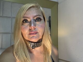 camwhore spreading pussy RoxaneGrace