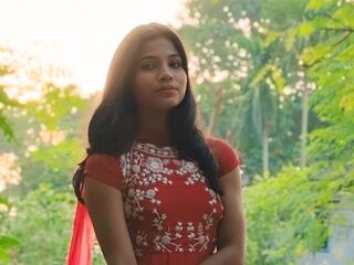 cam girl sexshow Royles