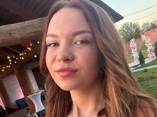 naked cam girl gallery SadeBergum