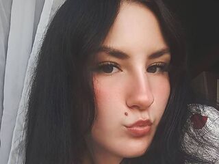 naughty chat room SadeLanden