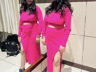 naughty webcam SanyaGoyal