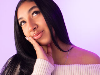 camgirl playing with sex toy SaraClac
