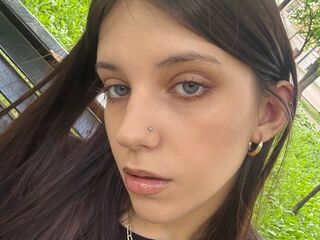 camgirl live porn cam SaritaHowick