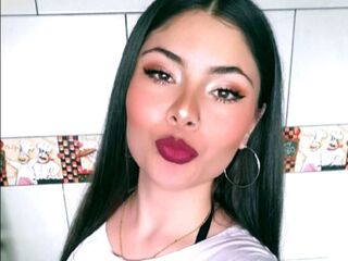 naked girl with cam fingering ScarlettReven