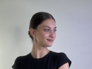 fingering girl webcam picture SharikaWigington