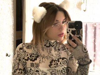 camslut fingering shaved pussy SteffanyWill