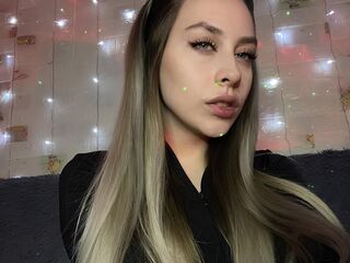 adult cam TessaBlakee