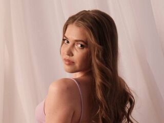 naked webcamgirl video TowandaFerard