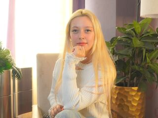 nude camgirl photo UdeleEdmands