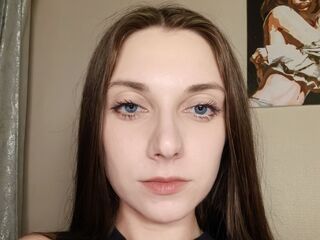 voyeur cam VernaSchusterman