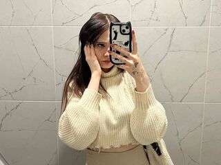cam girl spreading pussy VeronaHewlett