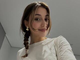 naughty camgirl masturbating VeronicaTete