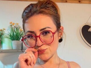 camgirl porn cam VictoriaFalon