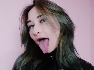 naked girl with webcam VikaCheers