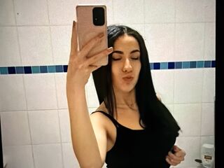 hot cam girl spreading pussy VixenLux