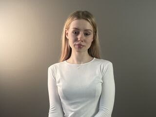 naked girl with webcam masturbating with vibrator WanVondracek
