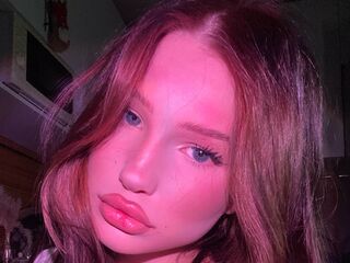 naked camgirl photo WildaDetemple