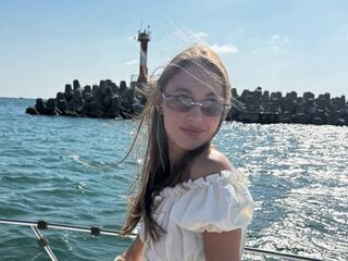 naked webcam girl masturbating YaekoBrowers